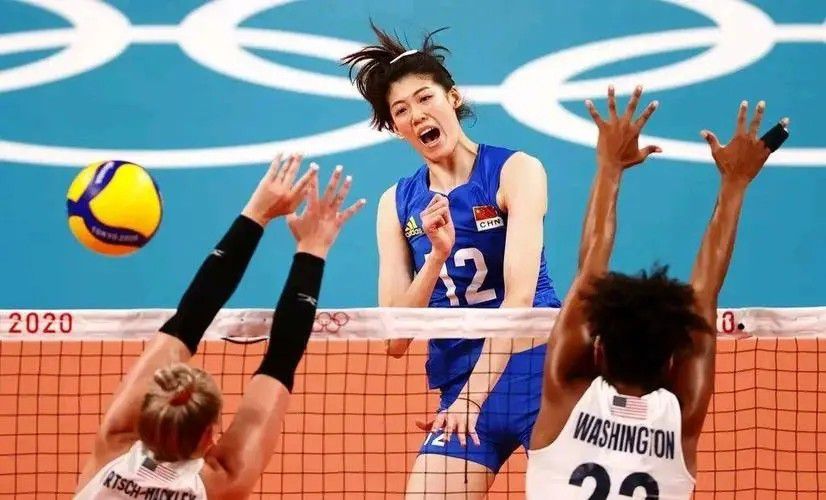 这艘几乎按一比一比例建成的泰坦尼克无疑是电影史上最为壮观的模型了。